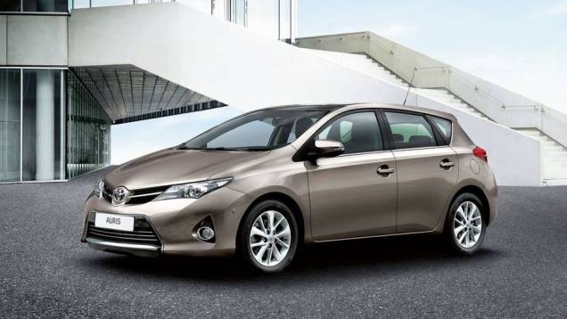 4ª - TOYOTA - 121.7 g/km | <a href="https://quatrorodas.abril.com.br/noticias/sustentabilidade/europa-registra-diminuicao-emissao-automotiva-c02-735502.shtml" rel="migration">Leia mais</a>