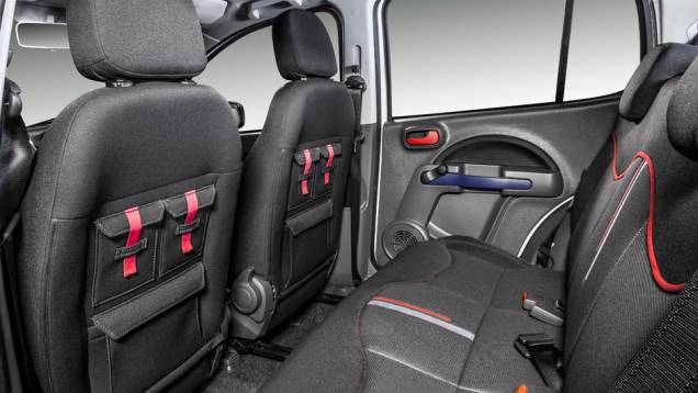 Fiat Uno College | <a href="https://quatrorodas.abril.com.br/noticias/mercado/fiat-uno-ganha-serie-college-736970.shtml" rel="migration">Leia mais</a> Fiat Uno College | <a href="https://quatrorodas.abril.com.br/noticias/mercado/fiat-uno-ganha-serie-college-736970.shtml" rel="migration">Leia mais</a>