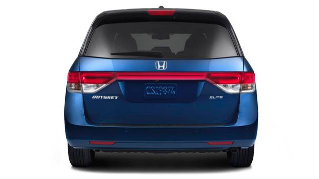 Mas a grande surpresa está no porta-malas! | <a href="https://quatrorodas.abril.com.br/saloes/new-york/2013/honda-odyssey-737180.shtml" rel="migration">Leia mais</a>