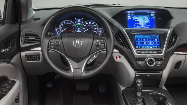 Também está prevista a utilização do novo sistema AcuraLink Connectivity System | <a href="%20https://quatrorodas.abril.com.br/saloes/new-york/2013//acura-mdx-736791.shtml" rel="migration">Leia mais</a>