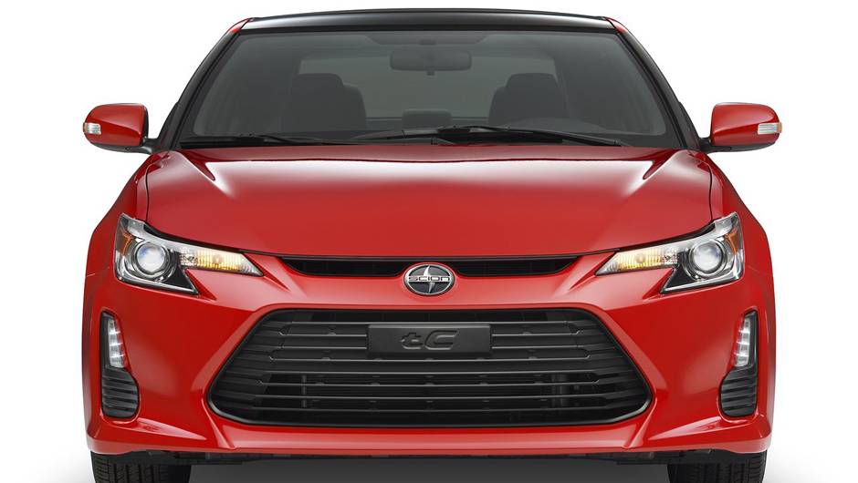 Ele ajustado para gerar 179 cavalos de pot&ecirc;ncia e 23,9 mkgf de for&ccedil;a | <a href="https://quatrorodas.abril.com.br/saloes/new-york/2013//scion-tc-737389.shtml" rel="migration">Leia mais</a>