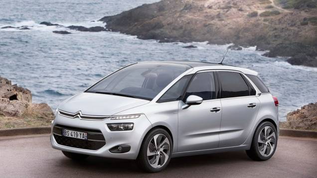 Citroën revelou o novo C4 Picasso | <a href="https://quatrorodas.abril.com.br/saloes/frankfurt/2013/c4-picasso-753166.shtml" rel="migration">Leia mais</a>