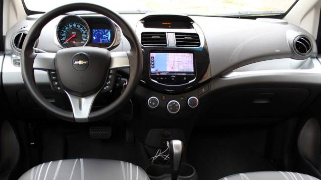 Chevrolet Spark - para mostrar que não são apenas carros requintados que têm belos interiores, o compacto da Chevrolet também está na disputa