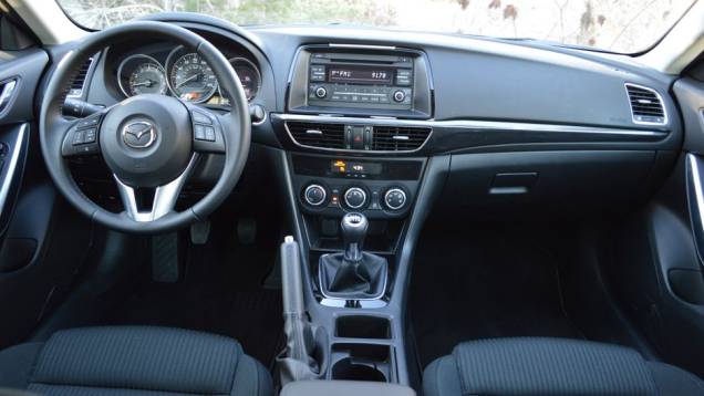 Mazda6 - confirmando o predomínio de sedãs, o modelo da montadora japonesa mostra que sua nova geração foi bem recebida