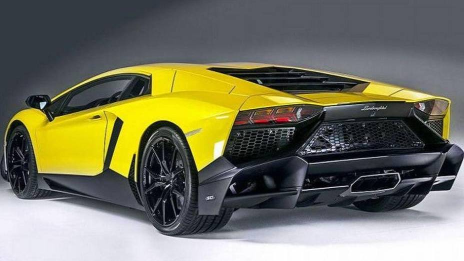 No Salão de Xangai, a montadora apresenta o Aventador LP720-4 50 Anniversario | <a href="https://quatrorodas.abril.com.br/saloes/xangai/2013/lamborghini-aventador-lp720-4-50-anniversario-738879.shtml" rel="migration">Leia mais</a>