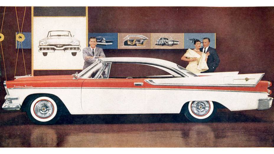 1957 Dodge Custom Royal - Comparados aos Chrysler do mesmo ano, os Dodge confimavam a preferência pela exuberância no design da marca