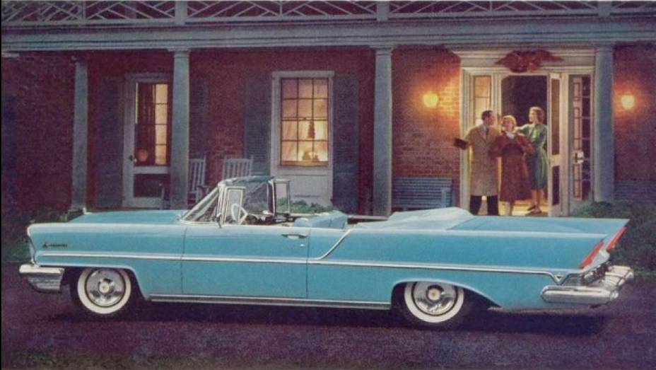 1957 Lincoln Premiere - As divisões da Ford nunca exageraram nos rabos-de-peixe. O máximo foi a linha Lincoln 1957, mais pelas dimensões que pelas formas em si