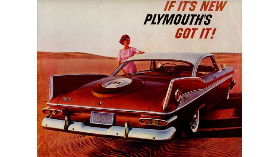 1959 Plymouth - Mais alto, o rabo-de-peixe dos Plymouth 1959 ganhou ares românticos com a imitação de ressalto para estepe opcional na tampa do porta-malas