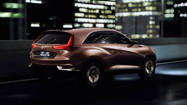 Desenvolvimento global da marca, Acura Concept SUV-X será produzido inicialmente para o mercado chinês | <a href="%20https://quatrorodas.abril.com.br/saloes/xangai/2013/acura-concept-suv-x-739244.shtml" rel="migration">Leia mais</a>