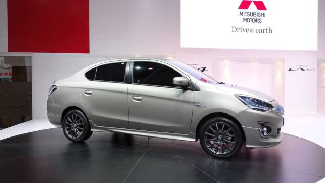 Mitsubishi G4 Compact Sedan Concept | <a href="https://quatrorodas.abril.com.br/saloes/xangai/2013/mitsubishi-g4-compact-sedan-concept-738707.shtml" rel="migration">Leia mais</a> Mitsubishi G4 Compact Sedan Concept | <a href="https://quatrorodas.abril.com.br/saloes/xangai/2013/mitsubishi-g4-compact-sedan-concept-738707.shtml" rel="migration">Leia mais</a>
