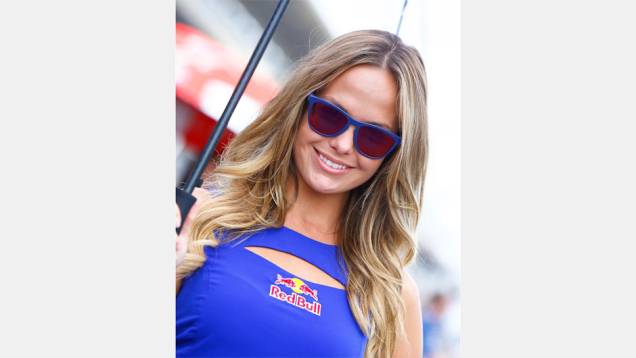 Veja as belas garotas da MotoGP de Indianápolis e saiba como foi a corrida! | <a href="https://quatrorodas.abril.com.br/moto/galerias/competicoes/motogp-indianapolis-corrida-750344.shtml" rel="migration">Leia mais</a>