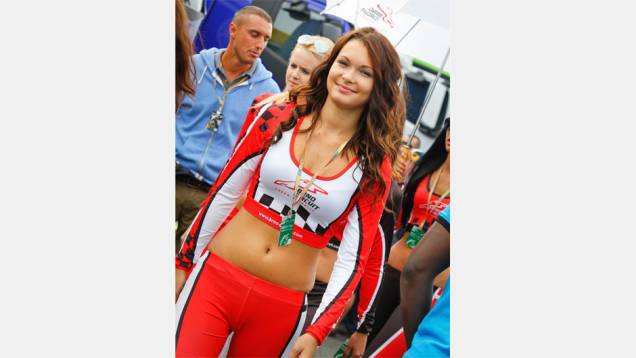 Veja as belas garotas da MotoGP da República Tcheca e saiba como foi a corrida! | <a href="https://quatrorodas.abril.com.br/moto/galerias/competicoes/motogp-republica-tcheca-domingo-751230.shtmll" rel="migration">Leia mais</a> Veja as belas garotas da MotoGP da República Tcheca e saiba como foi a corrida! | <a href="https://quatrorodas.abril.com.br/moto/galerias/competicoes/motogp-republica-tcheca-domingo-751230.shtmll" rel="migration">Leia mais</a>