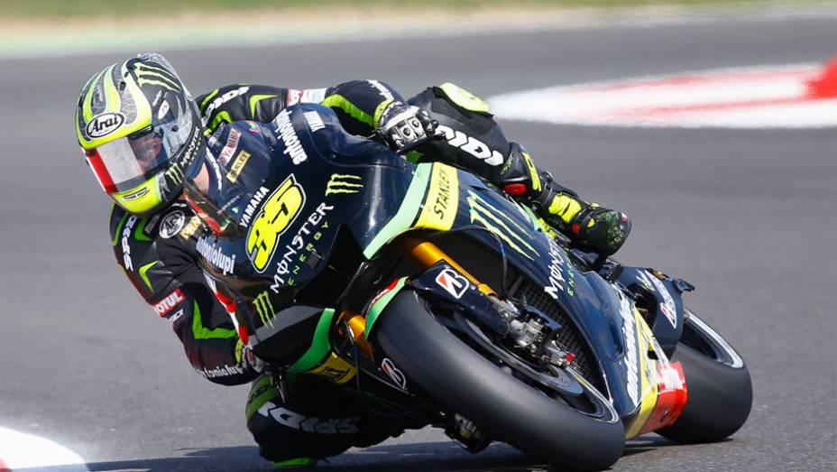 Cal Crutchlow foi o terceiro mais rápido na Inglaterra | <a href="https://quatrorodas.abril.com.br/moto/noticias/motogp-marquez-garante-pole-silverstone-751994.shtml" rel="migration">Leia mais</a>