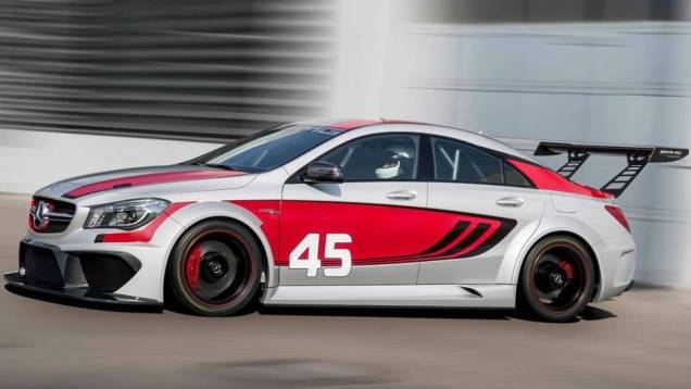A marca alemã apresenta neste Salão de Frankfurt o CLA45 AMG Racing Series, versão conceitual do sedã CLA voltada para as pistas | <a href="https://quatrorodas.abril.com.br/saloes/frankfurt/2013/mercedes-benz-cla45-amg-racing-series-752346.shtml" rel="migration">Leia mais</a> A marca alemã apresenta neste Salão de Frankfurt o CLA45 AMG Racing Series, versão conceitual do sedã CLA voltada para as pistas | <a href="https://quatrorodas.abril.com.br/saloes/frankfurt/2013/mercedes-benz-cla45-amg-racing-series-752346.shtml" rel="migration">Leia mais</a>