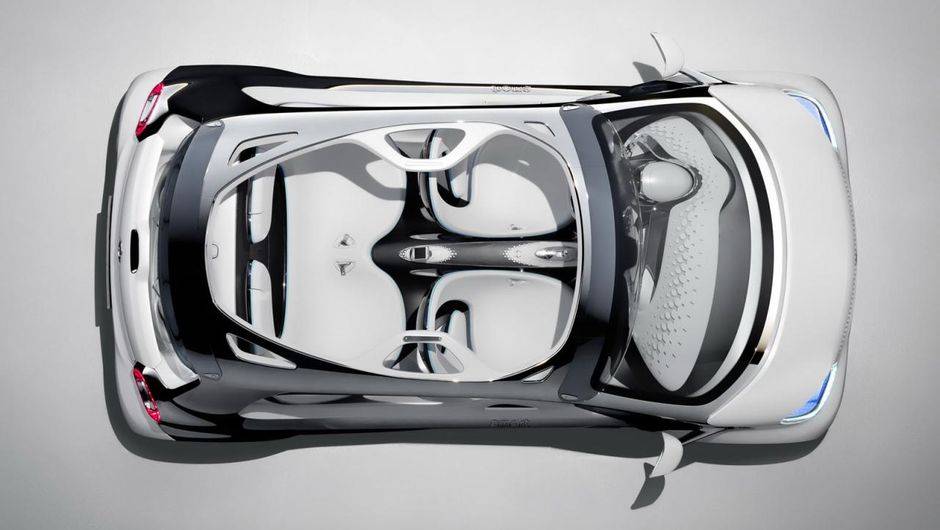 Dentro da cabine, os bancos possuem design que sugerem que est&atilde;o flutuando | <a href="https://quatrorodas.abril.com.br/saloes/frankfurt/2013/smart-forjoy-concept-752336.shtml" rel="migration">Leia mais</a>