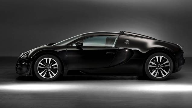 Segundo modelo da série homenageia Jean Bugatti, filho do fundador da marca e criador do Type 57SC Atlantic | <a href="https://quatrorodas.abril.com.br/saloes/frankfurt/2013/bugatti-veyron-16-4-grand-sport-vitesse-legend-edition-752978.shtml" rel="migration">Leia mais</a> Segundo modelo da série homenageia Jean Bugatti, filho do fundador da marca e criador do Type 57SC Atlantic | <a href="https://quatrorodas.abril.com.br/saloes/frankfurt/2013/bugatti-veyron-16-4-grand-sport-vitesse-legend-edition-752978.shtml" rel="migration">Leia mais</a>