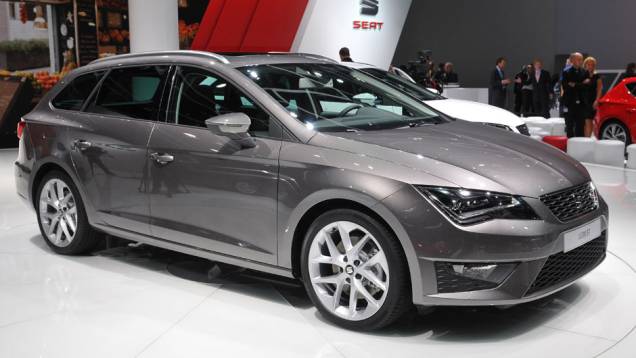 Seat Leon ST | <a href="https://quatrorodas.abril.com.br/saloes/frankfurt/2013/seat-leon-st-752095.shtml" rel="migration">Leia mais</a>