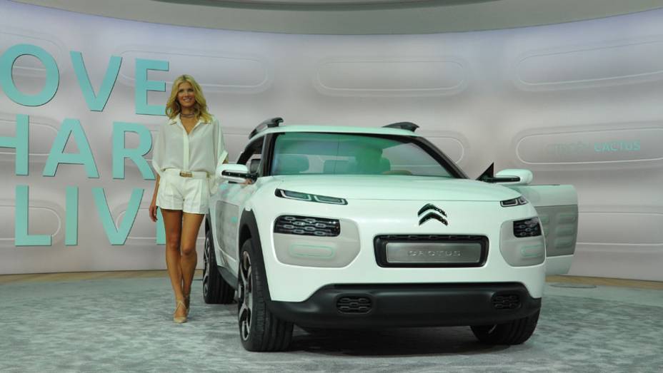 Citroen Cactus | <a href="https://quatrorodas.abril.com.br/saloes/frankfurt/2013/citroen-cactus-concept-752359.shtml" rel="migration">Leia mais</a>