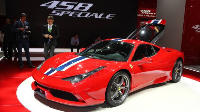 Ferrari 458 Italia Speciale | <a href="http://quatrorodas.abril.com.br/noticias/fabricantes/ferrari-mostra-458-italia-speciale-750592.shtml" rel="migration">Leia mais</a>