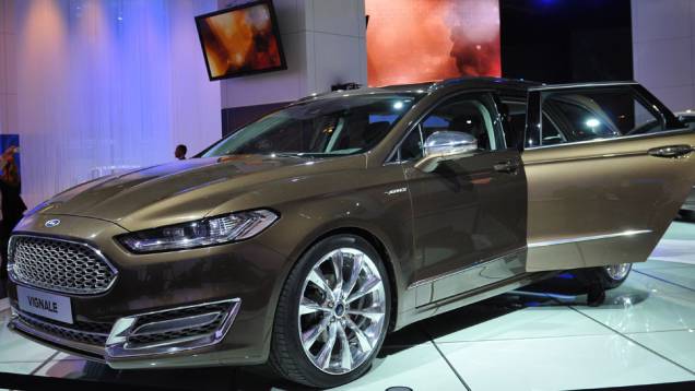 Ford Mondeo/Fusion Vignale | <a href="https://quatrorodas.abril.com.br/saloes/frankfurt/2013/ford-mondeo-fusion-vignale-752219.shtml" rel="migration">Leia mais</a> | <a href="https://quatrorodas.abril.com.br/galerias/saloes/frankfurt/2013/direto-frankfurt-2013-1-753497.sht" rel="migration"></a>