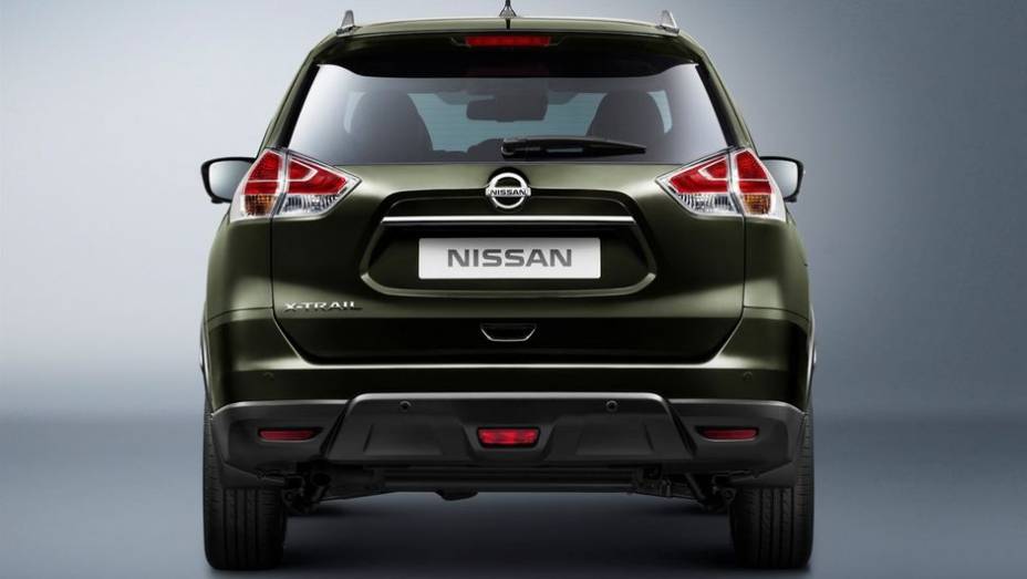 Quanto à motorização, não foram especificados os blocos que equiparão o novo X-Trail, mas a Nissan confirma a aposta no downsizing | <a href="https://quatrorodas.abril.com.br/saloes/frankfurt/2013/nissan-x-trail-753322.shtml" rel="migration">Leia mais</a>