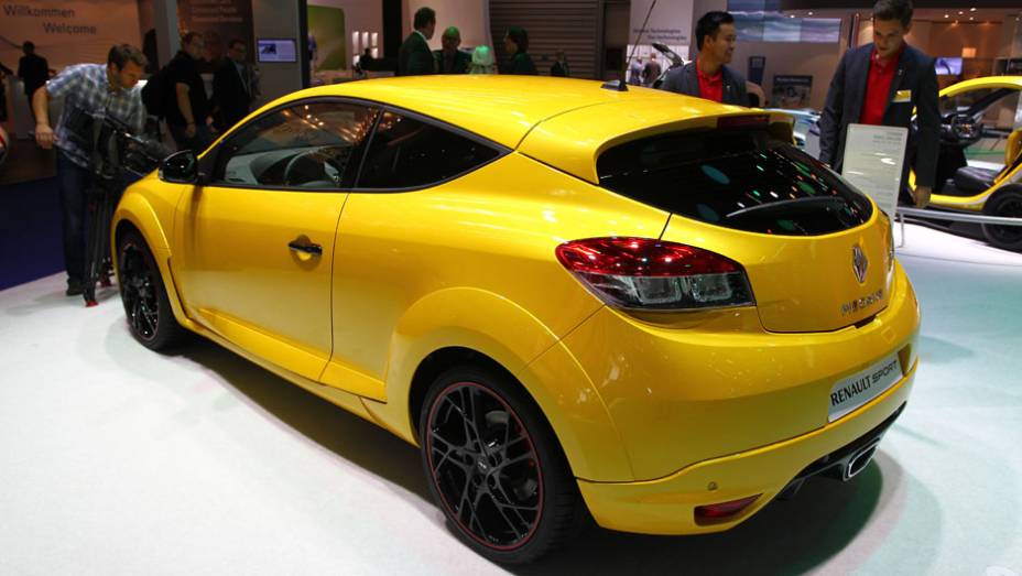 Renault Mégane | <a href="https://quatrorodas.abril.com.br/saloes/frankfurt/2013/renault-megane-752675.shtml" rel="migration">Leia mais</a>