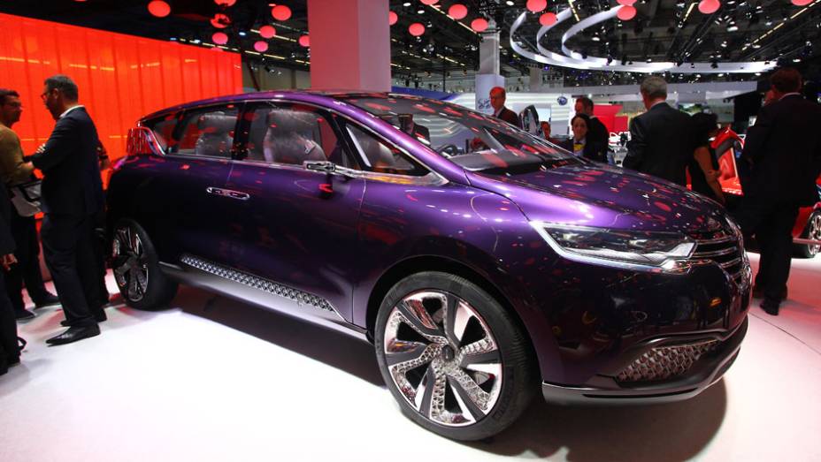 Renault Initiale Paris concept | <a href="https://quatrorodas.abril.com.br/saloes/frankfurt/2013/renault-initiale-paris-concept-752990.shtml" rel="migration">Leia mais</a>