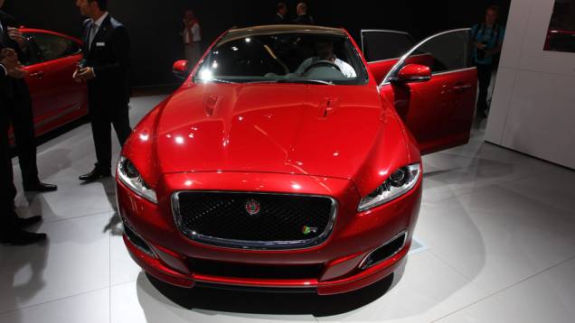 Jaguar XJ Jaguar XJ