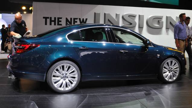 Opel Insignia| <a href="https://quatrorodas.abril.com.br/saloes/frankfurt/2013/opel-insignia-753542.shtml" rel="migration">Leia mais</a> Opel Insignia| <a href="https://quatrorodas.abril.com.br/saloes/frankfurt/2013/opel-insignia-753542.shtml" rel="migration">Leia mais</a>
