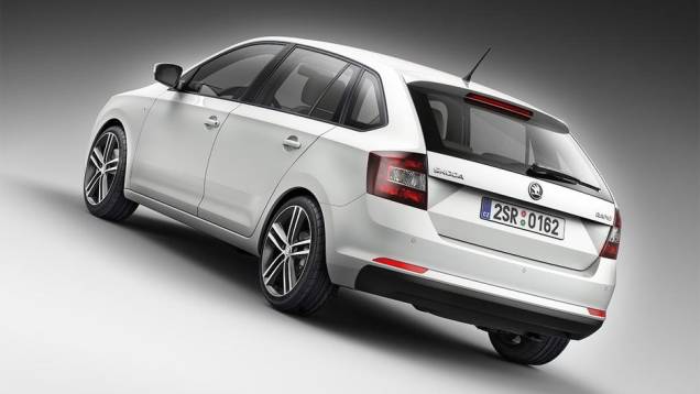 O novo Rapid Spaceback será vendido na Europa com quatro opções de motores movidos a gasolina e dois a diesel | <a href="https://quatrorodas.abril.com.br/saloes/frankfurt/2013/skoda-rapid-spaceback-753268.shtml" rel="migration">Leia mais</a>