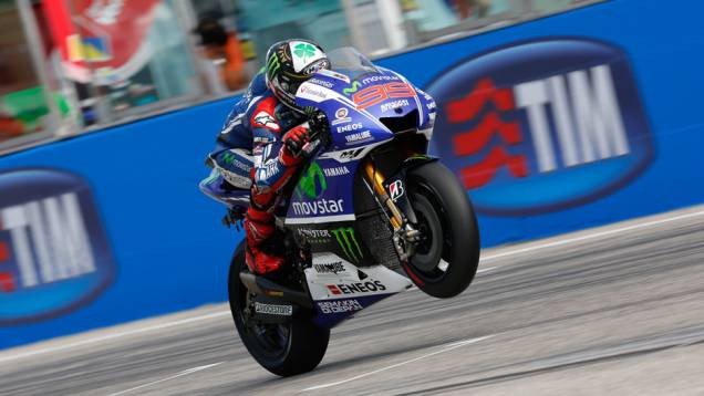 Jorge Lorenzo foi o segundo mais rápido | <a href="https://quatrorodas.abril.com.br/moto/noticias/motogp-marquez-conquista-pole-misano-754099.shtml" rel="migration">Leia mais</a>