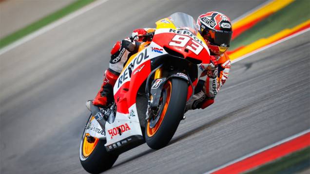 Mais uma vez, Marc Márquez (Repsol Honda Team) lidera os treinos livres de sexta-feira | <a href="https://quatrorodas.abril.com.br/moto/noticias/motogp-marquez-lidera-sexta-feira-aragon-755443.shtml" rel="migration">Leia mais</a>