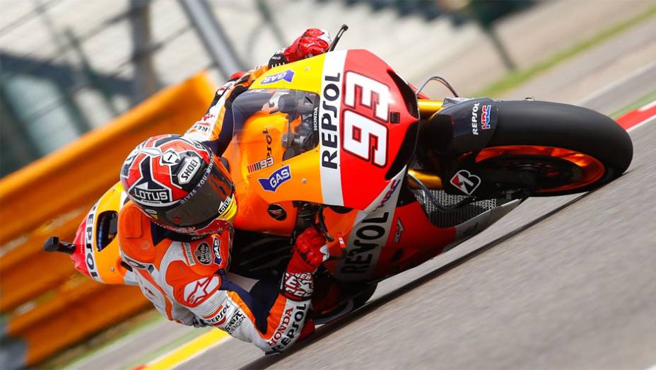 Marc Márquez garantiu mais uma pole position em 2013 | <a href="https://quatrorodas.abril.com.br/moto/noticias/motogp-marquez-garante-pole-aragon-755537.shtml" rel="migration">Leia mais</a>