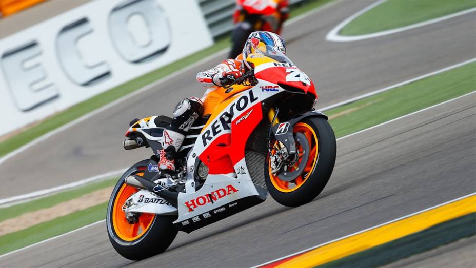 Dani Pedrosa foi o terceiro | <a href="https://quatrorodas.abril.com.br/moto/noticias/motogp-marquez-garante-pole-aragon-755537.shtml" rel="migration">Leia mais</a>