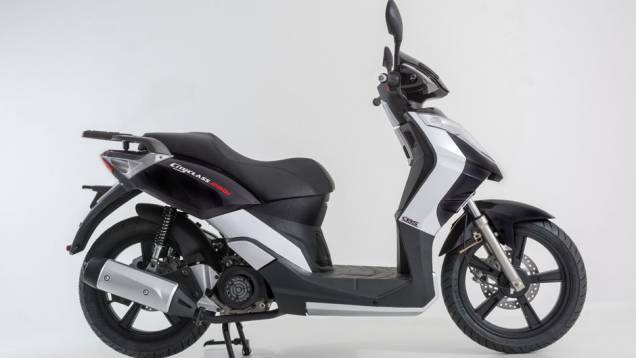 Dafra Cityclass 200i está equipada com um motor de 200 cm³ | <a href="https://quatrorodas.abril.com.br/moto/noticias/dafra-apresenta-novos-modelos-salao-duas-rodas-756438.shtml" rel="migration">Leia mais</a>