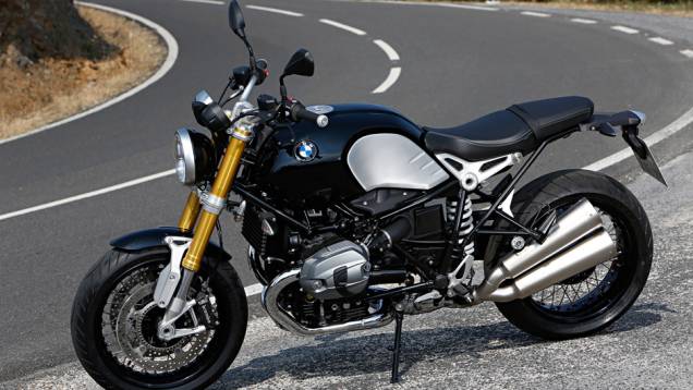 BMW comemora 90 anos com a nova R nineT roadster | <a href="https://quatrorodas.abril.com.br/moto/noticias/bmw-comemora-90-anos-nova-r-ninet-roadster-757341.shtml" rel="migration">Leia mais</a>