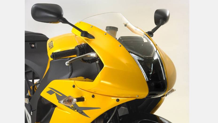 ... e 13,97 mkgf de torque | <a href="https://quatrorodas.abril.com.br/moto/noticias/erik-buell-racing-apresenta-nova-1190rx-757464.shtml" rel="migration">Leia mais</a>