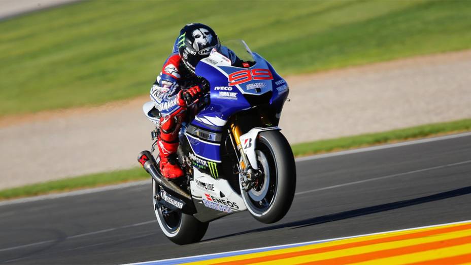 Lorenzo precisou se contentar com o terceiro tempo | <a href="https://quatrorodas.abril.com.br/moto/noticias/motogp-marquez-mais-rapido-valencia-nesta-sexta-759752.shtml" rel="migration">Leia mais</a>