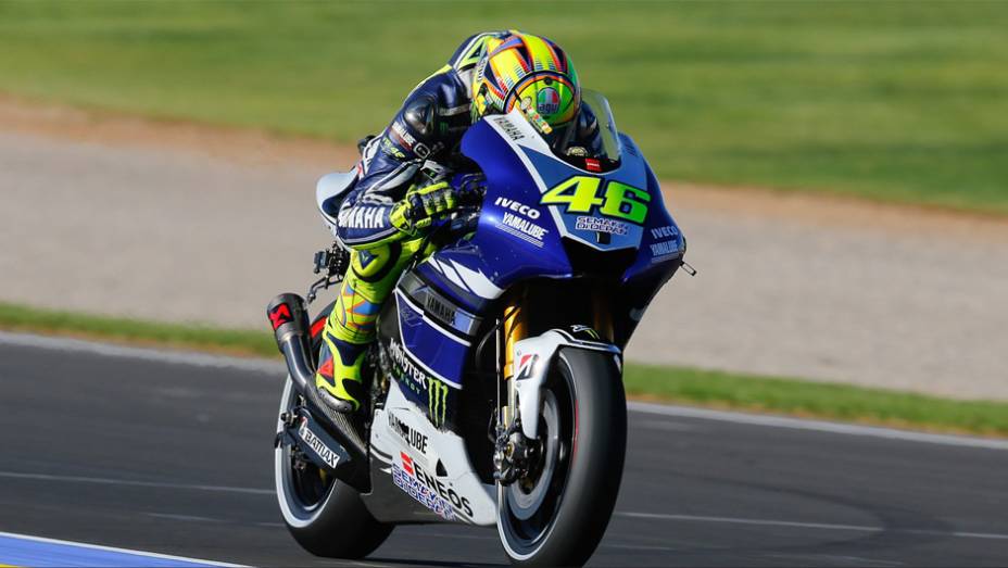 Valentino Rossi foi o quinto melhor nesta sexta-feira (8) | <a href="https://quatrorodas.abril.com.br/moto/noticias/motogp-marquez-mais-rapido-valencia-nesta-sexta-759752.shtml" rel="migration">Leia mais</a>