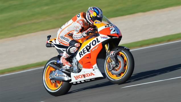 Pedrosa foi o terceiro mais rápido | <a href="https://quatrorodas.abril.com.br/moto/noticias/motogp-marquez-largara-pole-valencia-759861.shtml" rel="migration">Leia mais</a>