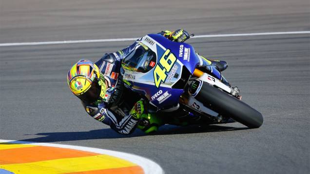 Rossi precisou se contentar com o quarto tempo | <a href="https://quatrorodas.abril.com.br/moto/noticias/motogp-marquez-largara-pole-valencia-759861.shtml" rel="migration">Leia mais</a> Rossi precisou se contentar com o quarto tempo | <a href="https://quatrorodas.abril.com.br/moto/noticias/motogp-marquez-largara-pole-valencia-759861.shtml" rel="migration">Leia mais</a>