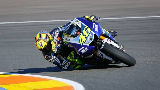 Rossi precisou se contentar com o quarto tempo | <a href="https://quatrorodas.abril.com.br/moto/noticias/motogp-marquez-largara-pole-valencia-759861.shtml" rel="migration">Leia mais</a>