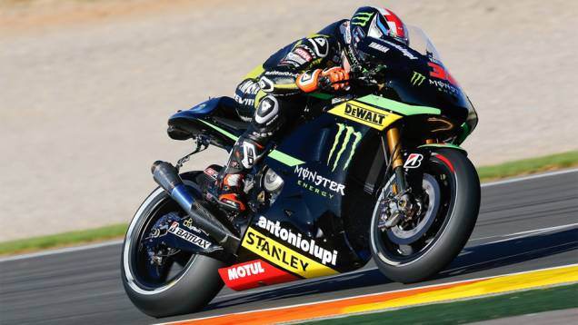 Smith foi o sexto melhor neste sábado (9) | <a href="https://quatrorodas.abril.com.br/moto/noticias/motogp-marquez-largara-pole-valencia-759861.shtml" rel="migration">Leia mais</a>