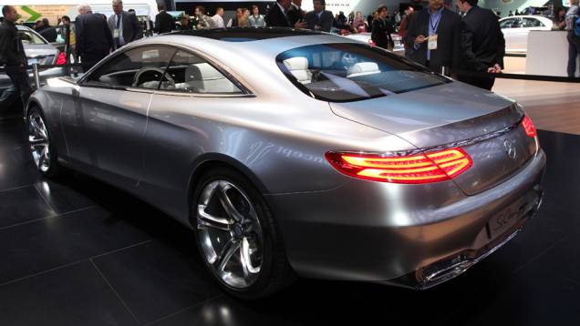 Mercedes-Benz Classe S Coupe | <a href="https://quatrorodas.abril.com.br/noticias/saloes/detroit-2014" rel="migration">Tudo sobre o Salão!</a>