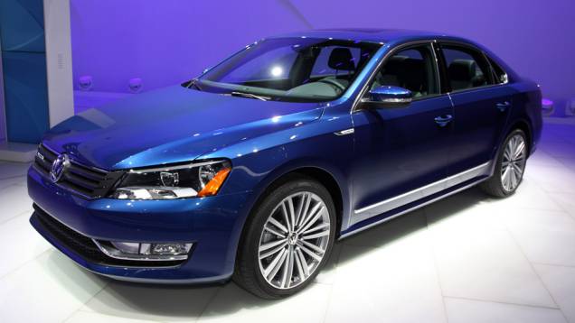 VW Passat Bluemotion | <a href="https://quatrorodas.abril.com.br/noticias/saloes/detroit-2014/vw-tera-passat-bluemotion-detroit-768175.shtml" rel="migration">Leia Mais</a>