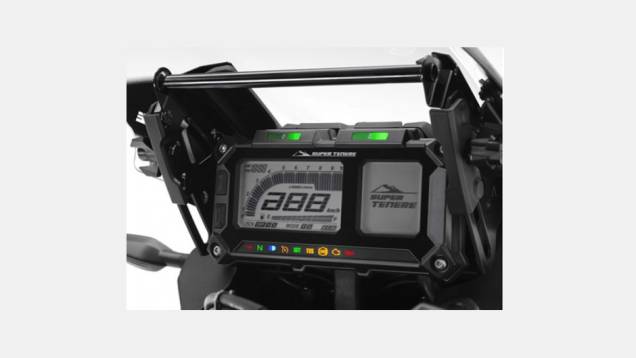 O modelo agora vem de fábrica com controle de cruzeiro e novo painel de instrumentos com tela em LCD | <a href="https://quatrorodas.abril.com.br/moto/noticias/nova-yamaha-super-tenere-es-surge-canada-771544.shtml" rel="migration">Leia mais</a> O modelo agora vem de fábrica com controle de cruzeiro e novo painel de instrumentos com tela em LCD | <a href="https://quatrorodas.abril.com.br/moto/noticias/nova-yamaha-super-tenere-es-surge-canada-771544.shtml" rel="migration">Leia mais</a>