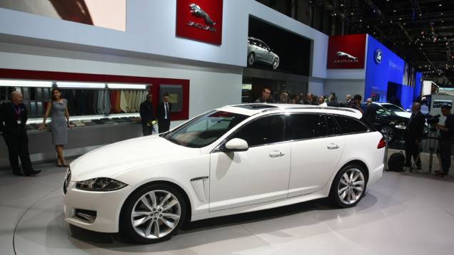 Jaguar XFR-S Sportbrake | <a href="https://quatrorodas.abril.com.br/noticias/saloes/genebra-2014/jaguar-mostra-xkr-s-sportbrake-774542.shtml" rel="migration">Leia mais</a>| <a href="https://quatrorodas.abril.com.br/galerias/saloes/genebra/2014/direto-genebra-parte-1-775644." rel="migration"></a>