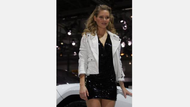 Veja as belas Garotas do <a href="https://quatrorodas.abril.com.br/noticias/saloes/genebra-2014/" rel="migration">Salão de Genebra 2014</a> Veja as belas Garotas do <a href="https://quatrorodas.abril.com.br/noticias/saloes/genebra-2014/" rel="migration">Salão de Genebra 2014</a>