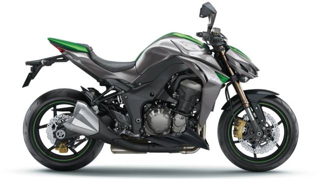 O modelo também está disponível nas versões Special Edition (SE, R$ 49.990), ABS (R$ 51.990) e ABS SE (R$ 52.990) | <a href="https://quatrorodas.abril.com.br/moto/noticias/kawasaki-lanca-z1000-2015-brasil-778522.shtml" rel="migration">Leia mais</a> O modelo também está disponível nas versões Special Edition (SE, R$ 49.990), ABS (R$ 51.990) e ABS SE (R$ 52.990) | <a href="https://quatrorodas.abril.com.br/moto/noticias/kawasaki-lanca-z1000-2015-brasil-778522.shtml" rel="migration">Leia mais</a>