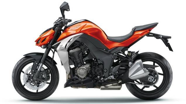 A motocicleta passou por grandes mudanças e ficou com um visual muito mais agressivo, destacado pelo novo conjunto óptico "mascarado" | <a href="https://quatrorodas.abril.com.br/moto/noticias/kawasaki-lanca-z1000-2015-brasil-778522.shtml" rel="migration">Leia mais</a> A motocicleta passou por grandes mudanças e ficou com um visual muito mais agressivo, destacado pelo novo conjunto óptico "mascarado" | <a href="https://quatrorodas.abril.com.br/moto/noticias/kawasaki-lanca-z1000-2015-brasil-778522.shtml" rel="migration">Leia mais</a>